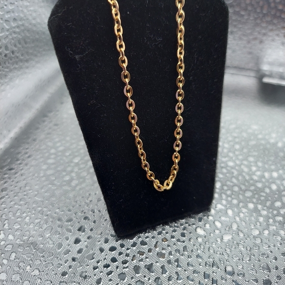 Vintage Germany made Lightweight Goldtone 24" Chain. VGC & Attractive. - Picture 8 of 12